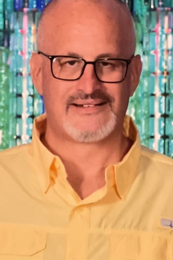 Cruise Brothers Travel Agent Russell Thornton